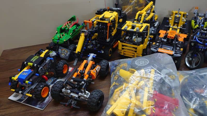 Selling my lego technic sets 1