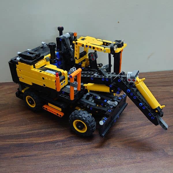 Selling my lego technic sets 7