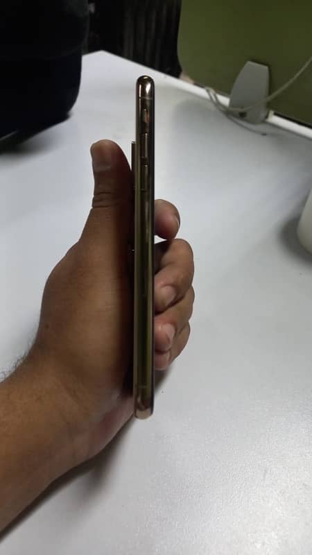 Iphone Xs PTA Approved 6