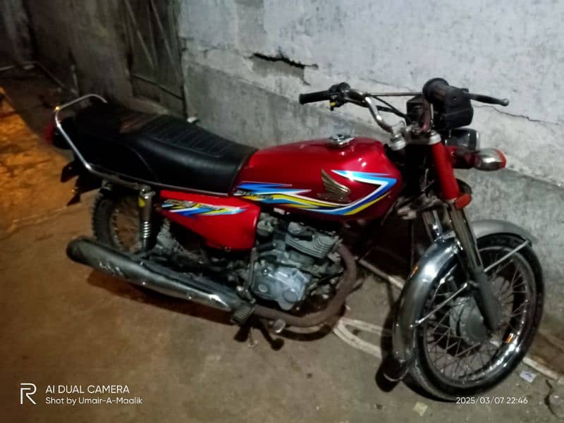 Honda 125 2018 Karachi number 7