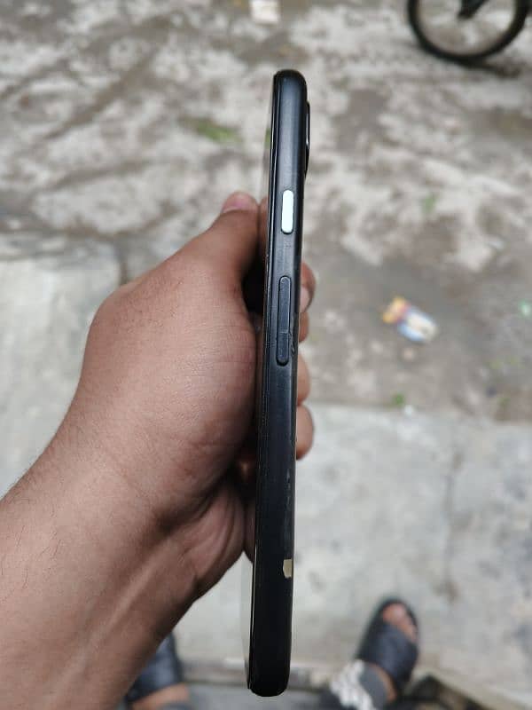 pixel 4a Panal is break 2