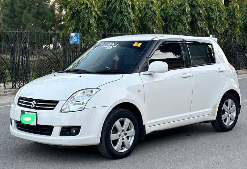 Suzuki Swift DLX 2016 1