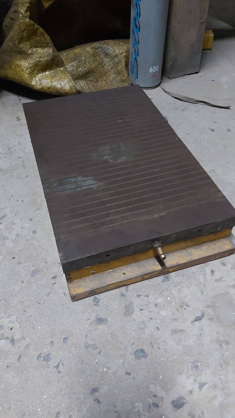 Magnet Plate Surface Grinding 1