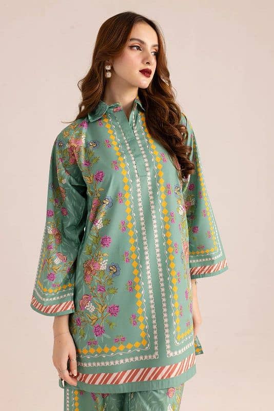 Elegant Grip Silk Printed Suit | 2-Piece | Green | Sizes: S, M, L | 4