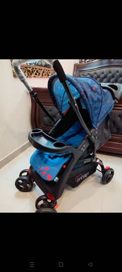 tinnies Stroller in very New Condition