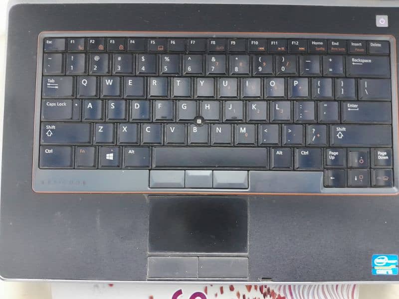 DELL LATITUDE i5 Second Generation. 5