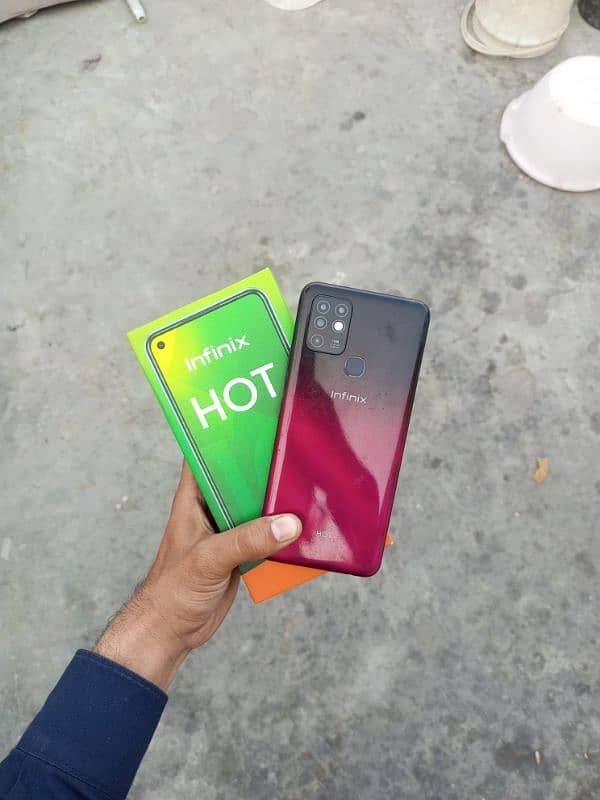 infinix Hot 10 0