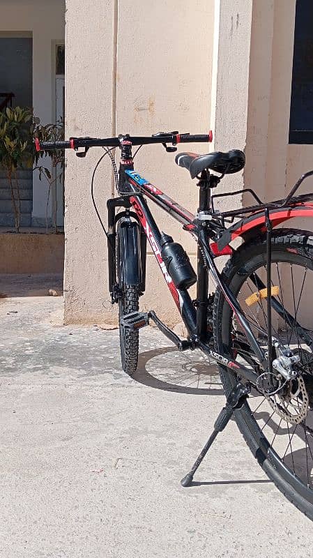 BRAND NEW D2 XSDR MOUNTAIN BIKE FOR SALE  (26 INCHES) 8