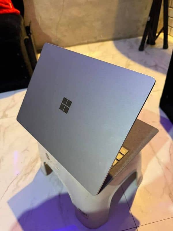 Microsoft surface laptop 4 6