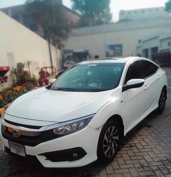 Honda Civic 1.8 VTi Oriel 2017 1