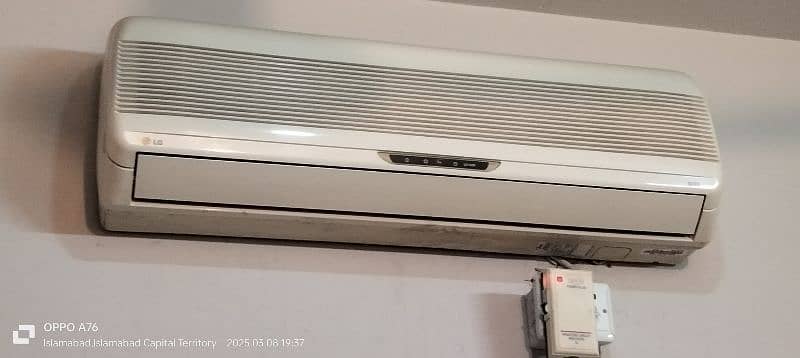 LG AC 1