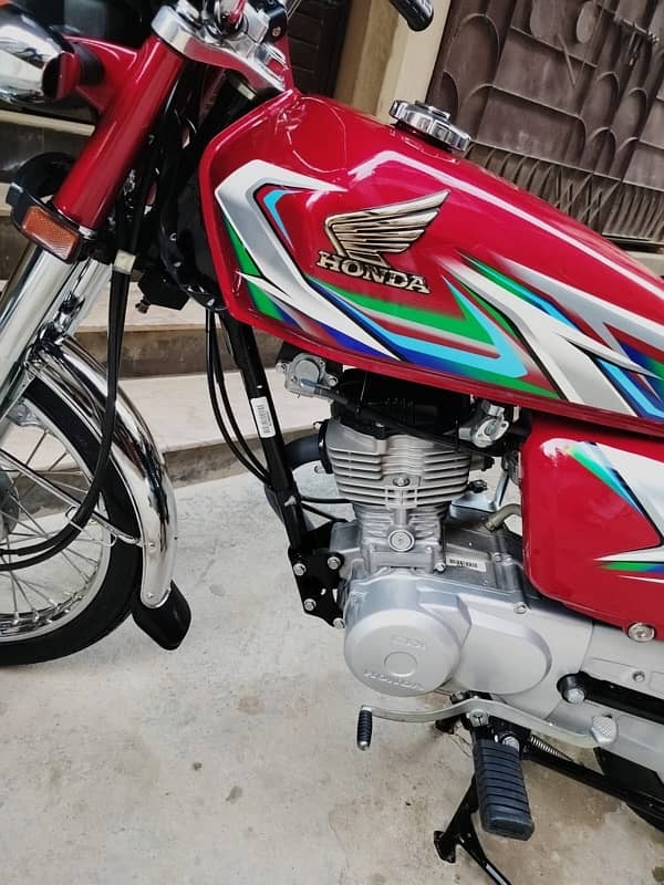 Honda CG 125 Final price 10/10 condition GOLDEN Number 0