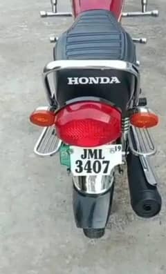 Honda CG 125 2019 Model Bike For Sale WhatsApp number on 03487390292)