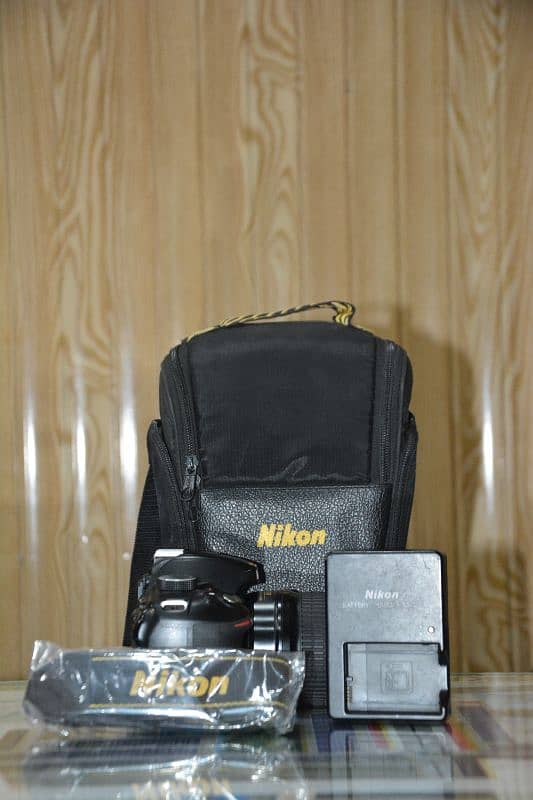 Nikon d3200 with kit lens 1