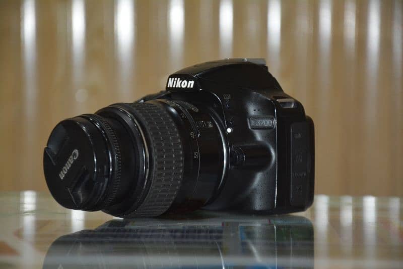 Nikon d3200 with kit lens 3