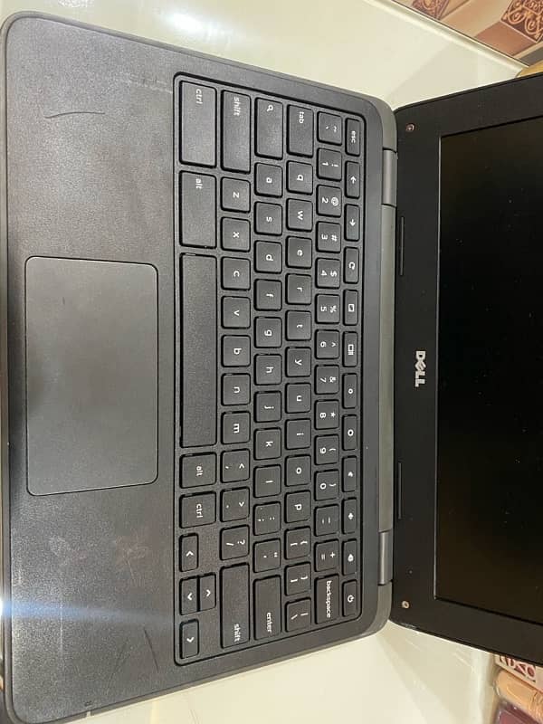 Dell Core i3 6th Generation Chromebook 5