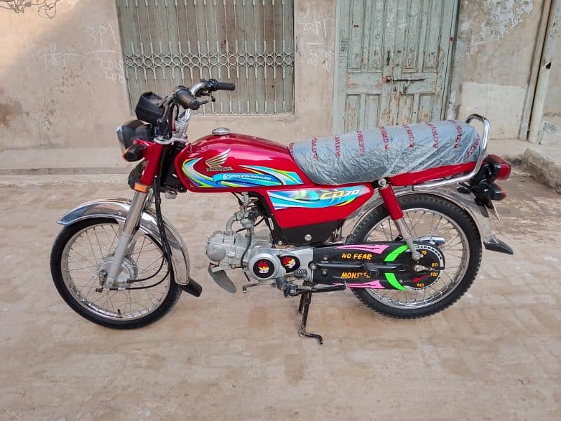 Honda CD 70 motorcycle for sale model 2023/24 03708340134/03290347338 1