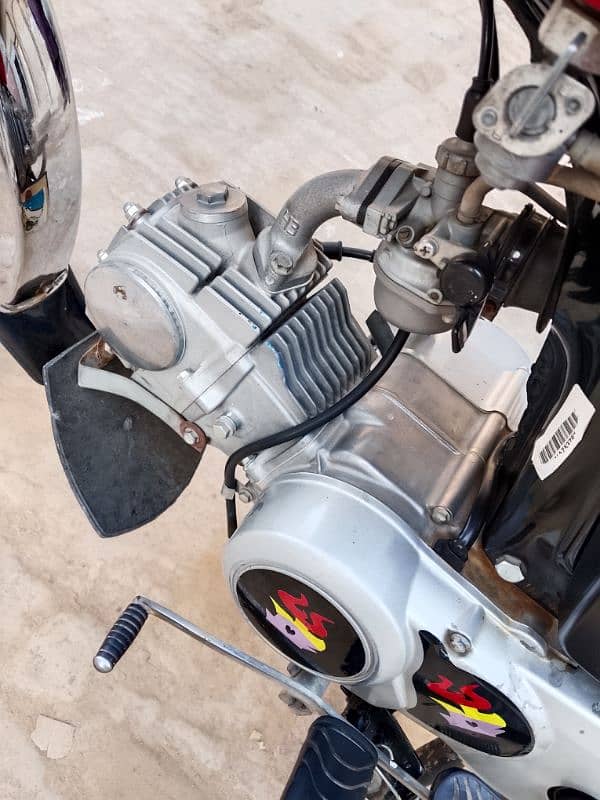 Honda CD 70 motorcycle for sale model 2023/24 03708340134/03290347338 8