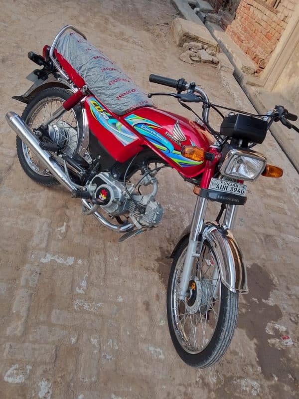 Honda CD 70 motorcycle for sale model 2023/24 03708340134/03290347338 14