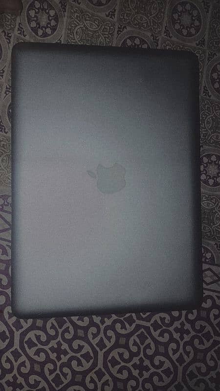 apple MacBook pro 9