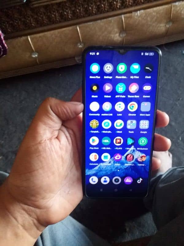 realme c25s 4