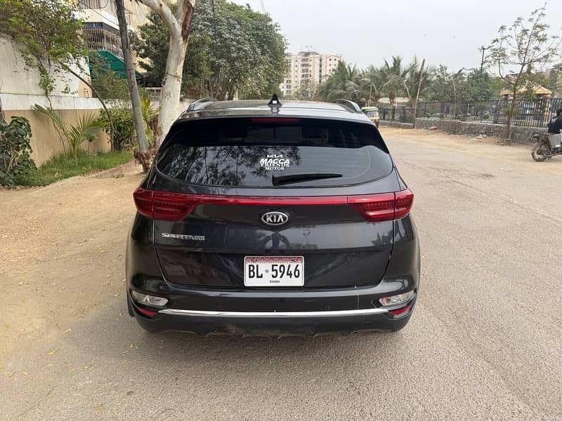 KIA Sportage 2023 5