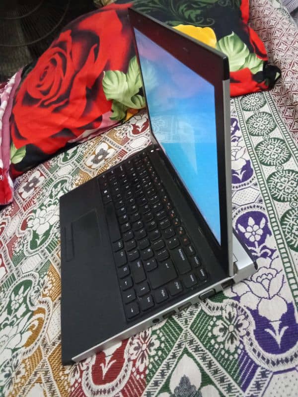 laptop latitude 3330 urgent sale 2