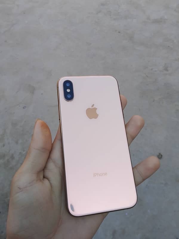 iphone xs 64gb gold colour 0