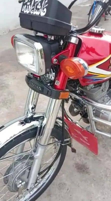 Honda CG 125 2019 Model Bike For Sale WhatsApp number on 03314594754) 3