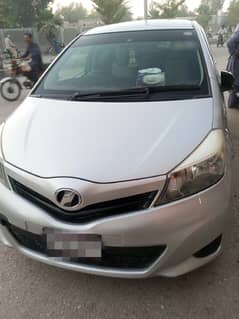 Toyota Vitz 2012