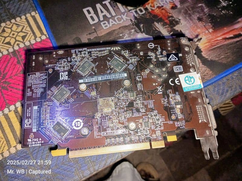 Graphic Card 2GB AMD R7 2