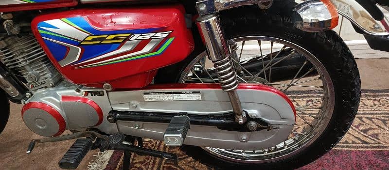 Honda 125 euro 2 8