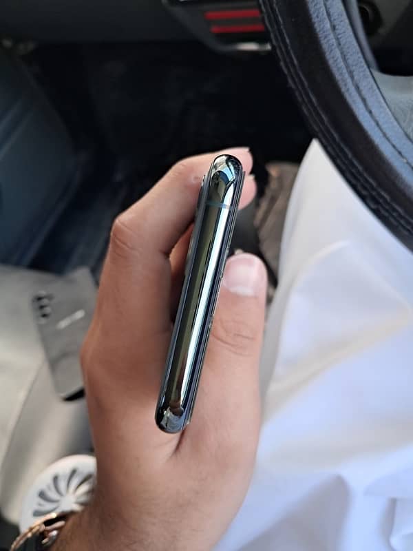 iphone 11 pro pta approved 1