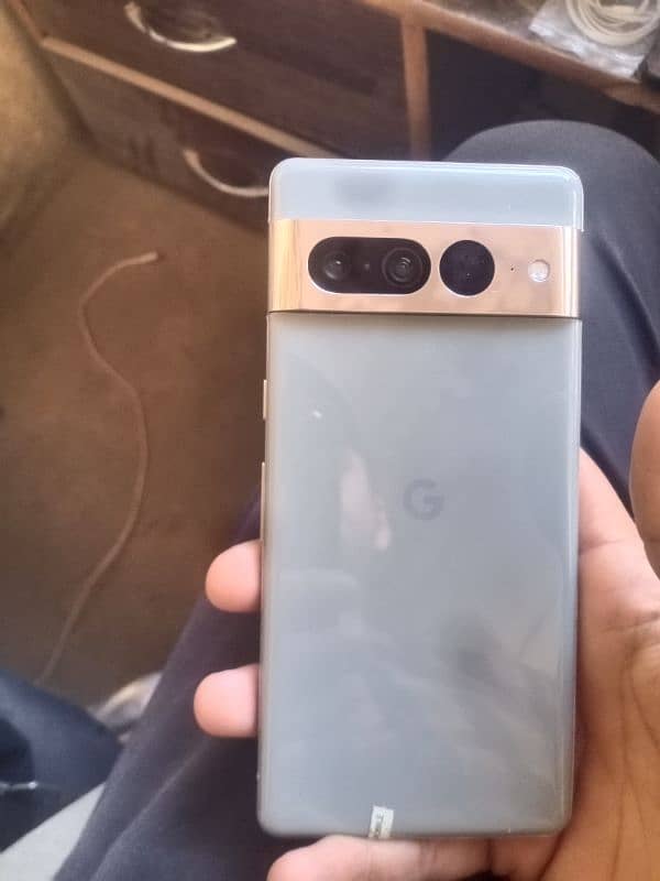 Google pixel 7 pro 12gb/128gb Only call no sms no olx chat 2