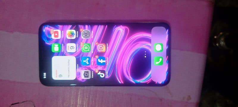 i phone xs max 4