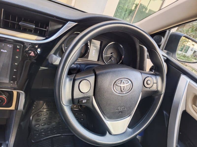 Toyota Corolla Altis 2021 1.6 X 9