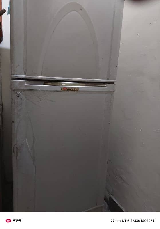 Dawlance Fridge Medium Size for sale 0