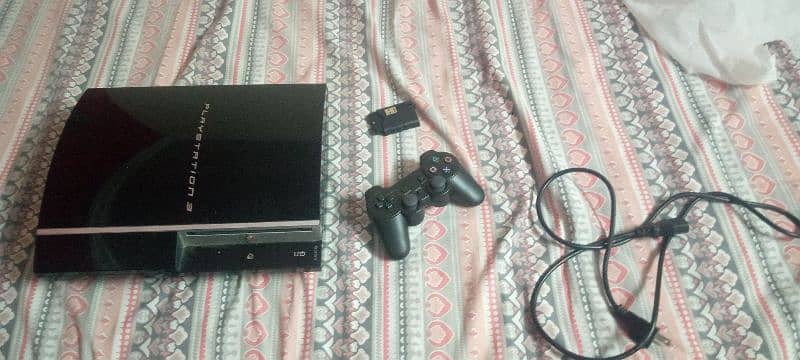 ps3 fat with 15 games and 750 GB hard drive 0