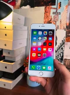 iPhone 6 plus 128 GB my WhatsApp number 03411594804