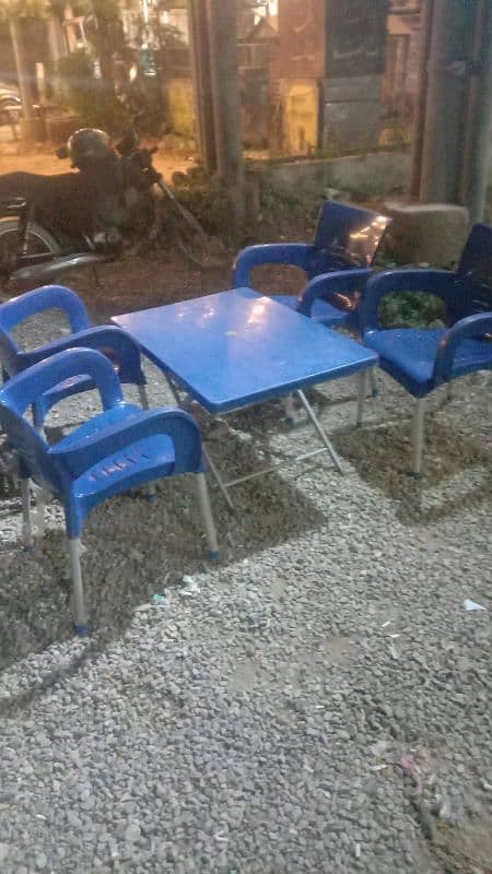 Chai set-up with chairs for sale 17