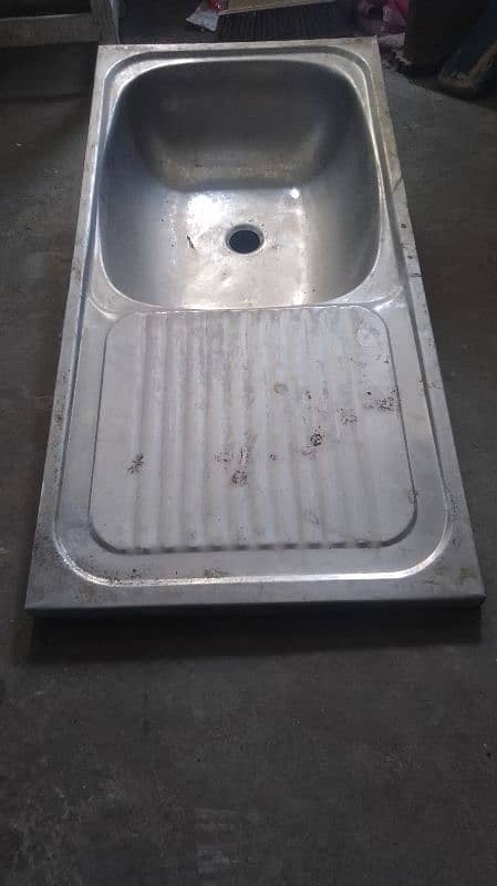 steel basin (Sink) 1