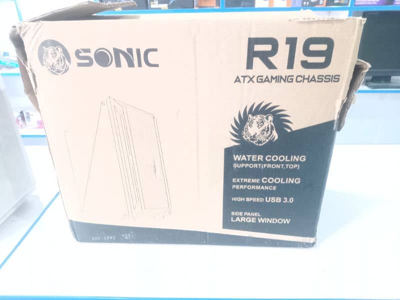 SONIC R19 GAMING CASE WITH 4 ARGB FANS 2