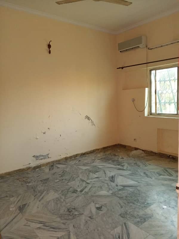 5 marla ground portion for rent in G/11 4