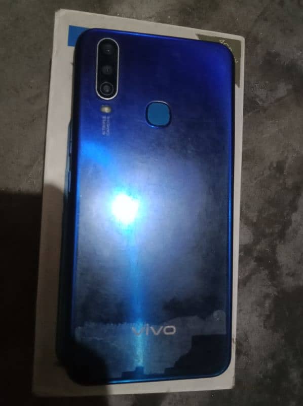 vivo y15 4gb ram 64gb rom for sell 1