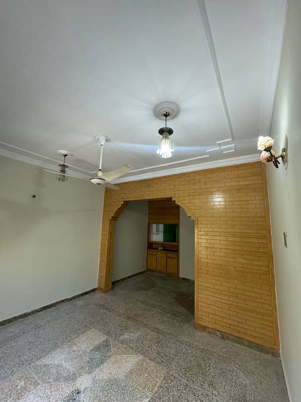 5 marla ground portion for rent in G/11 for Afghani Pakistani Somalian family 6