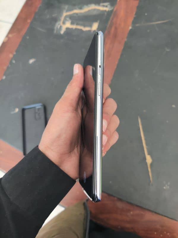 OnePlus 95G 3