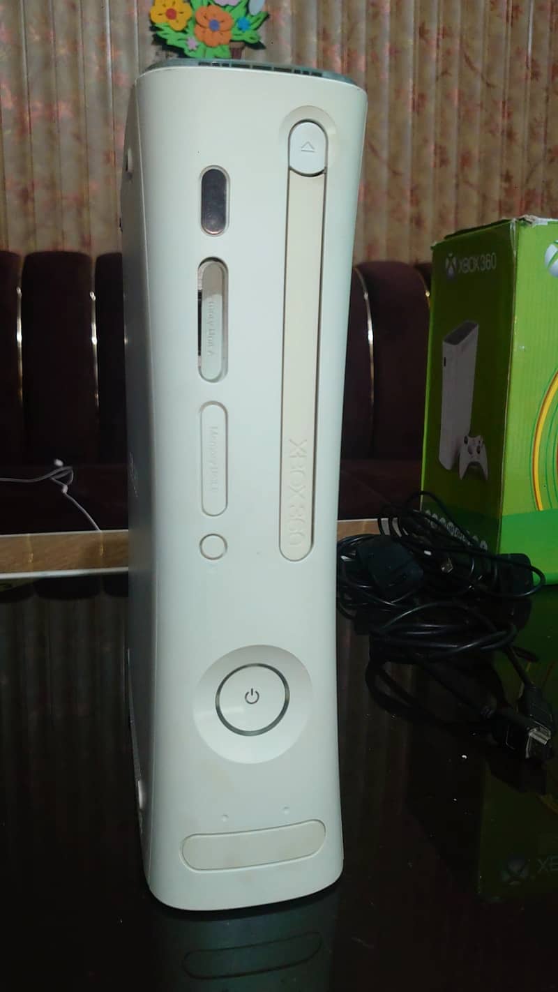 Xbox 360 Fat (JTAG) | 360 GB + 60 Games | 2 Controllers | Original Box 1