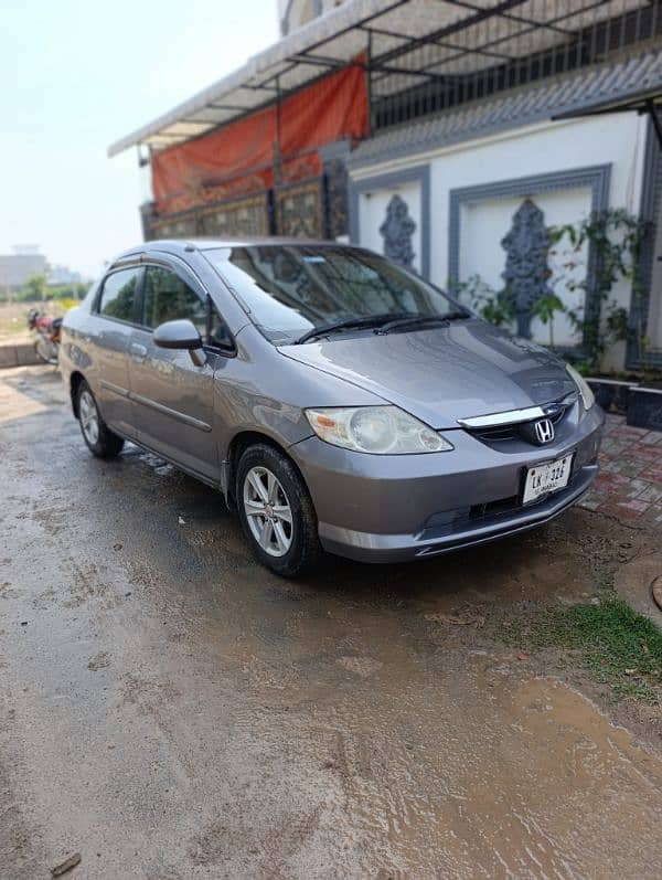 Honda City IDSI 2004 total original paint 1