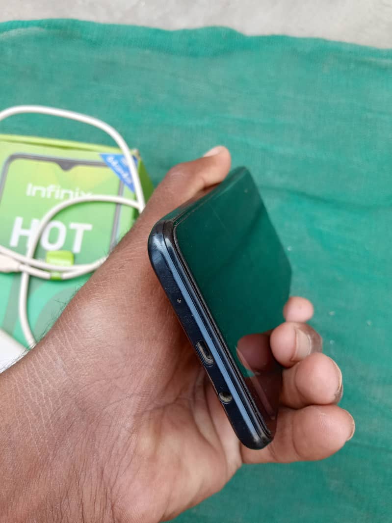 Infinix Hot 10 play 10 by 10 condition 03460267786 4