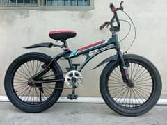 20 INCH IMPORTED CYCLE FOR 3 TO 10 YEAR KIDS 6 MONTHS USED 03165615065